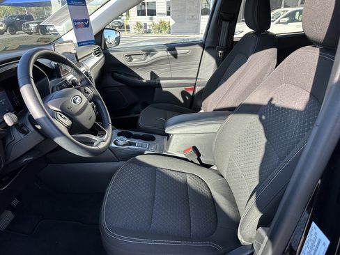 Used 2023 Ford Escape Active image 11
