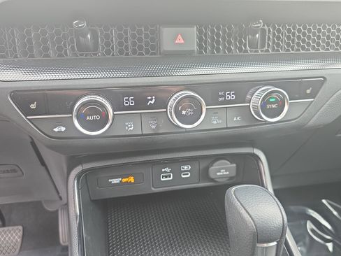 Used 2025 Honda CR-V EX image 20