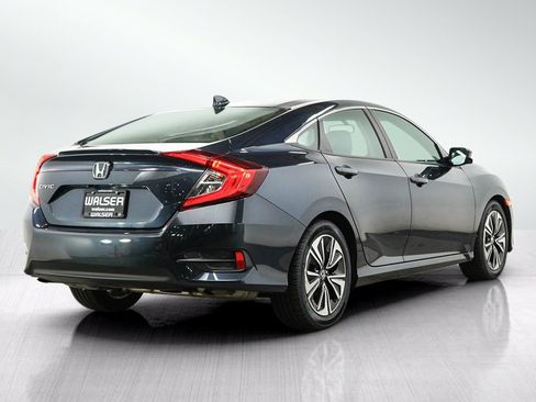 Used 2017 Honda Civic EX-L image 5