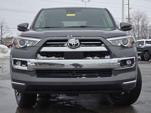 Used 2022 Toyota 4Runner Limited image 25