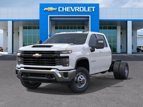 New 2026 Chevrolet Silverado 3500 W/T w/ WT Convenience Package AWD/4WD image 6