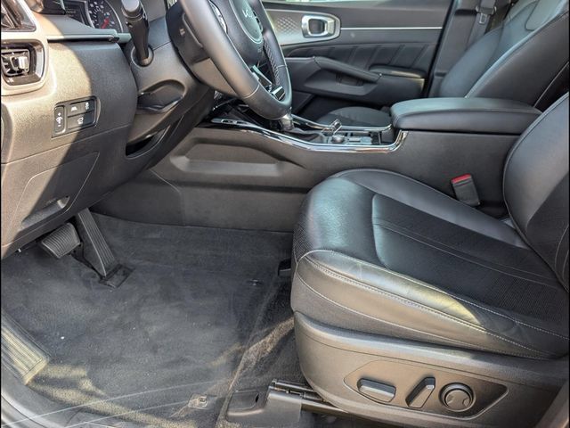 Used 2022 Kia Sorento SX AWD/4WD image 9