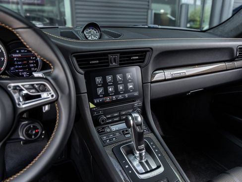 Used 2018 Porsche 911 Turbo S image 46