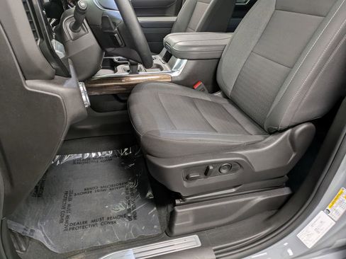 Used 2024 GMC Sierra 1500 Elevation w/ Preferred Package image 11