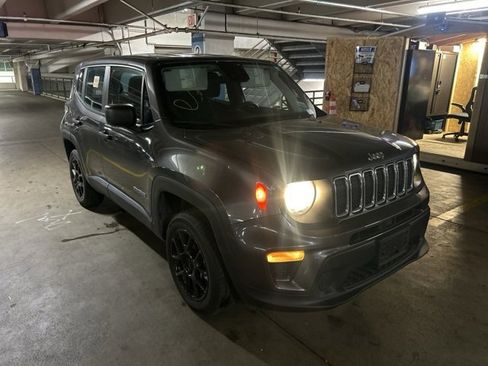 Used 2021 Jeep Renegade Sport image 1