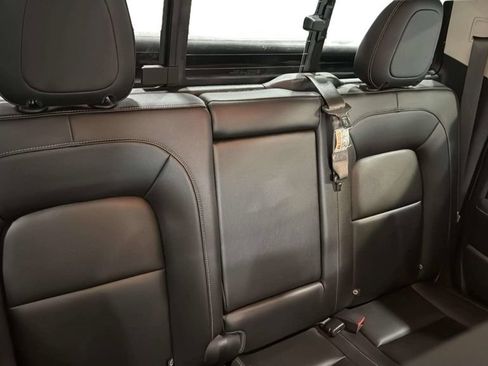 Used 2017 GMC Canyon SLT w/ Driver Alert Package AWD/4WD image 17