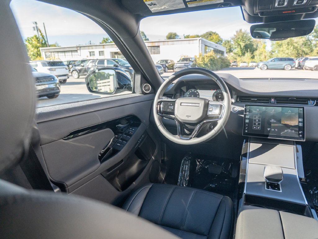 Certified 2026 Land Rover Range Rover Evoque S AWD/4WD image 19