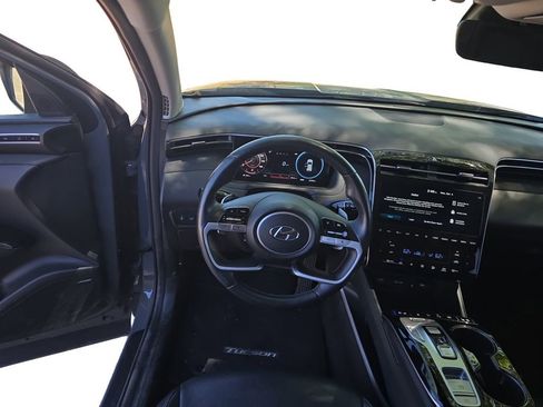 Used 2024 Hyundai Tucson Limited image 11