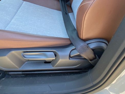 Used 2023 Volkswagen ID.4 Pro RWD image 10