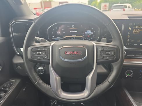 Certified 2024 GMC Sierra 1500 SLT w/ SLT Convenience Package AWD/4WD image 14
