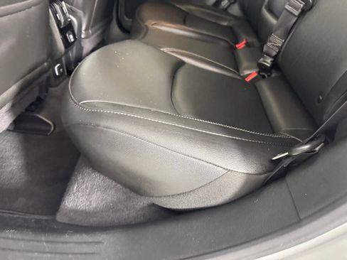 Used 2025 Jeep Compass Limited AWD/4WD image 27