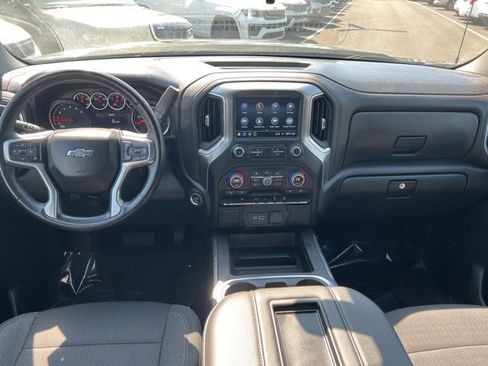 Used 2022 Chevrolet Silverado 1500 LT Trail Boss w/ Safety Package AWD/4WD image 22