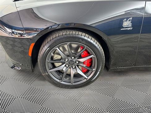 New 2024 Dodge Charger R/T Scat Pack w/ Plus Group image 32