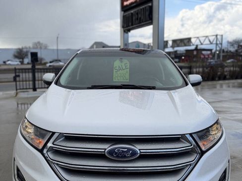 Used 2017 Ford Edge Titanium w/ Canadian Touring Package image 2