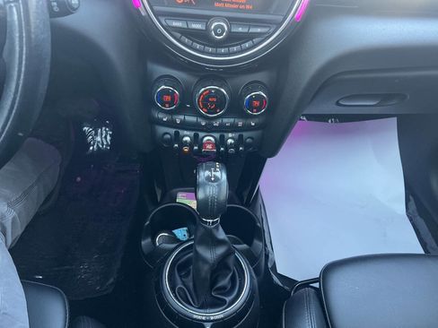 Used 2015 MINI Cooper S image 15