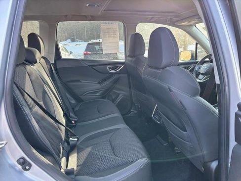 Used 2019 Subaru Forester Premium image 13