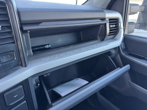 Used 2025 Ford F350 XLT image 19