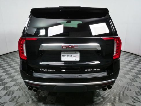 Used 2023 GMC Yukon Denali w/ Denali Reserve Package RWD image 30