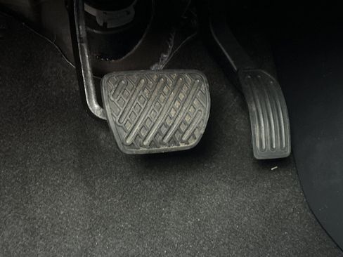 Used 2023 Nissan Pathfinder Platinum image 47