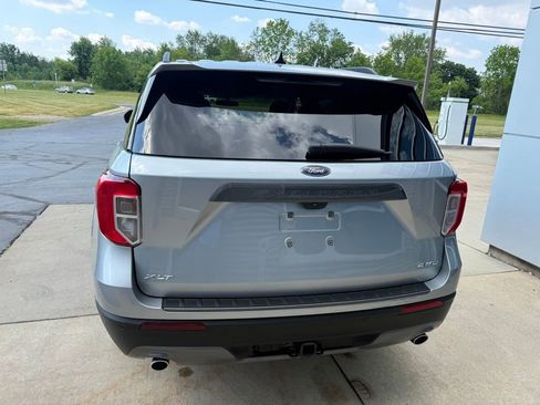 Certified 2023 Ford Explorer XLT w/ Equipment Group 202A AWD/4WD image 10