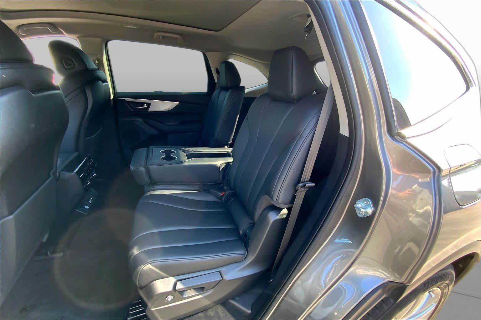 Used 2024 Acura MDX FWD image 21