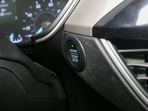 Used 2020 Ford Escape SE AWD/4WD image 26