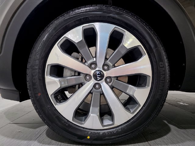 Used 2020 Kia Telluride EX w/ EX Premium Package AWD/4WD image 22