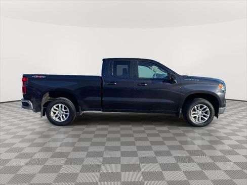 Used 2022 Chevrolet Silverado 1500 LT image 8