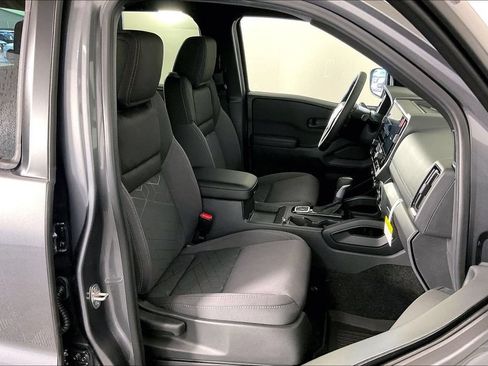New 2026 Nissan Frontier SV w/ All-Weather Content Package AWD/4WD image 43