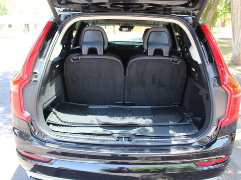 Used 2019 Volvo XC90 T6 Momentum w/ Protection Package Premier AWD/4WD image 20