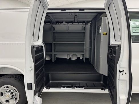 New 2025 Chevrolet Express 2500 w/ Driver Convenience Package image 24