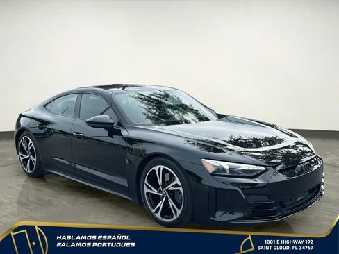 Used 2022 Audi e-tron GT Prestige AWD/4WD image 8