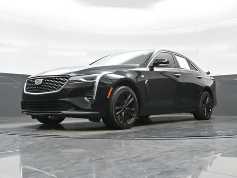 Used 2022 Cadillac CT4 Luxury w/ Sun And Sound Package AWD/4WD image 25