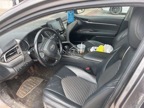 Used 2021 Toyota Camry SE image 7