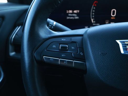 Used 2024 Cadillac XT4 Premium Luxury image 13