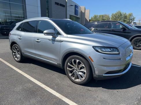 Used 2022 Lincoln Nautilus Reserve FWD image 1