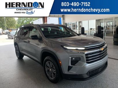 Used 2026 Chevrolet Traverse LT