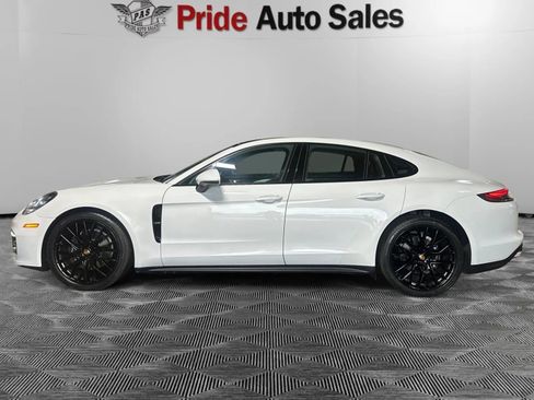 Used 2023 Porsche Panamera RWD image 5