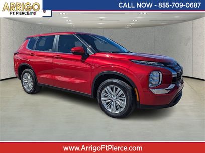 Used 2024 Mitsubishi Outlander ES