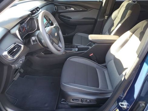 Certified 2021 Chevrolet TrailBlazer LT w/ Convenience Package image 17