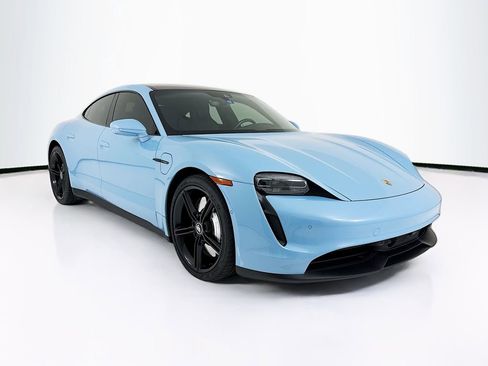 Certified 2024 Porsche Taycan image 9