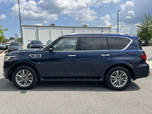 Used 2018 INFINITI QX80 4WD w/ Driver Assistance Package image 10