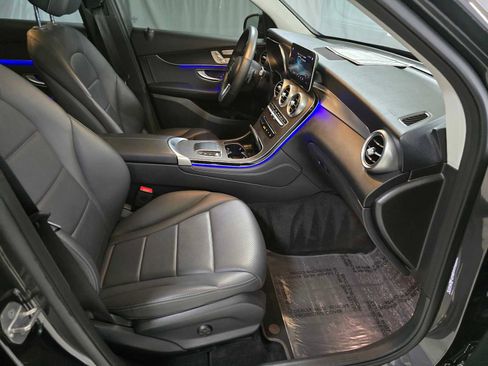 Certified 2021 Mercedes-Benz GLC 300 4MATIC image 11