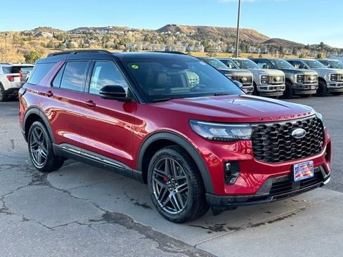 New 2026 Ford Explorer ST w/ Sun And Sound Package image 8