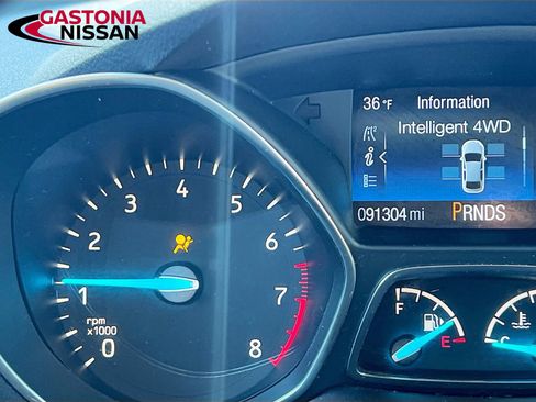 Used 2019 Ford Escape Titanium w/ U9j03 - Titanium Tow Package image 15