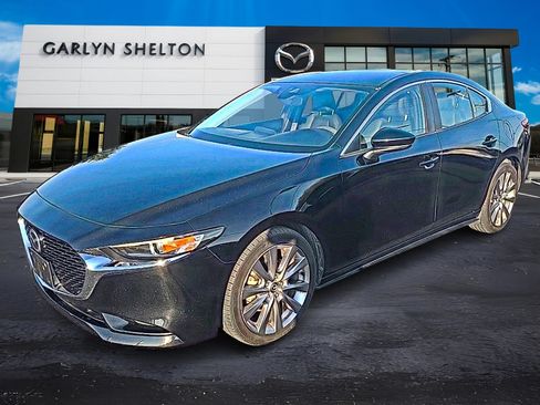 Used 2019 MAZDA MAZDA3 Sedan w/ Preferred Package FWD image 1