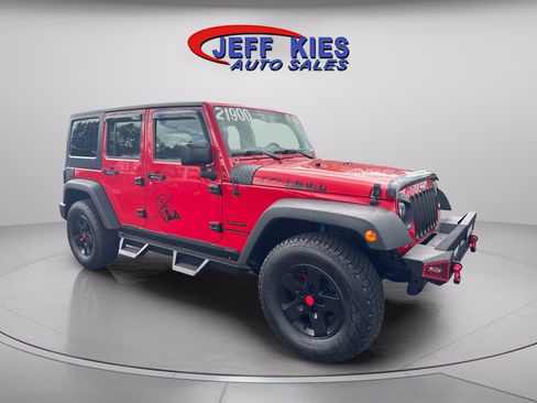 Used 2017 Jeep Wrangler Unlimited Sport w/ Connectivity Group AWD/4WD image 3