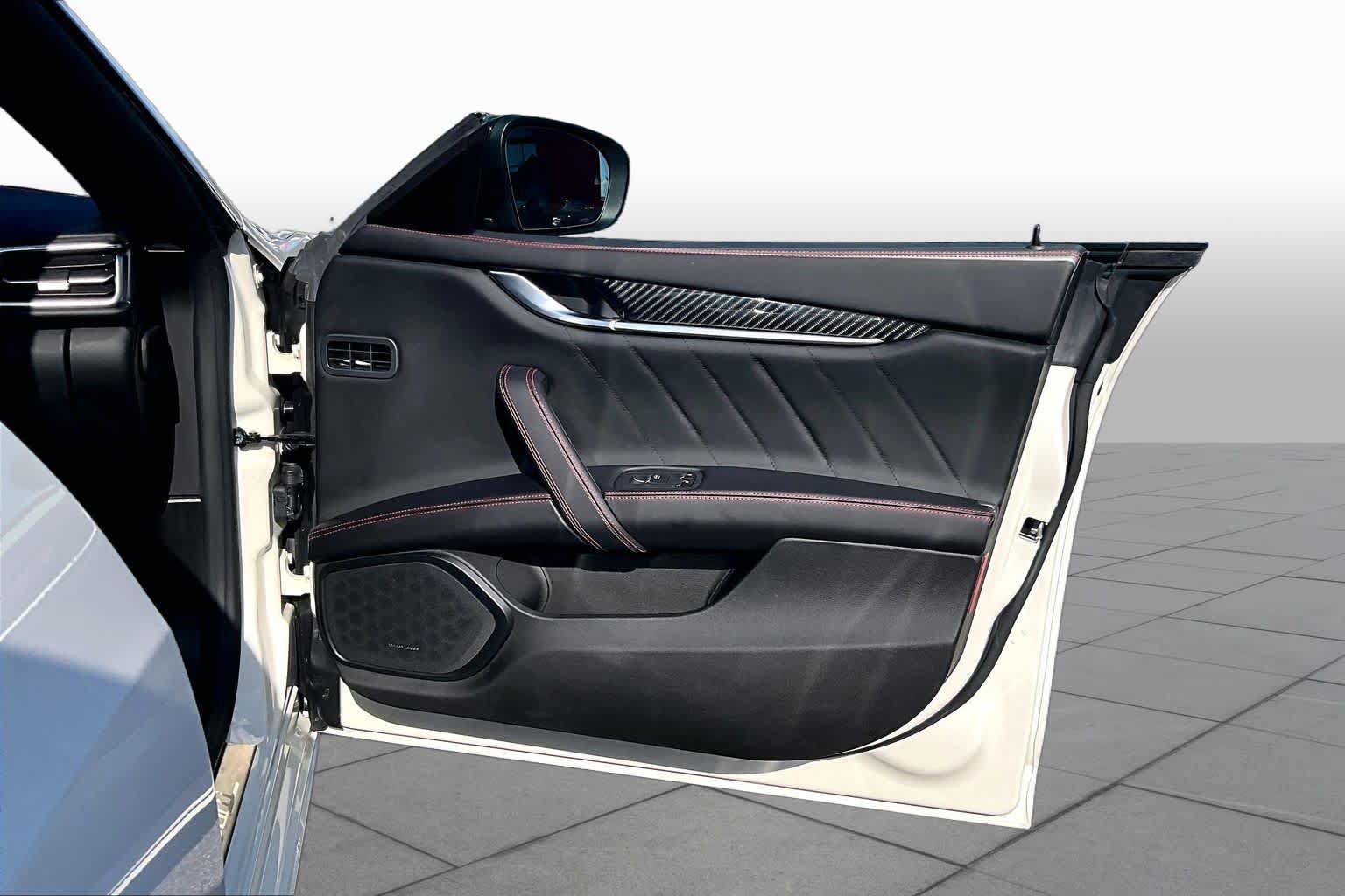 Used 2024 Maserati Ghibli Modena Ultima Q4 AWD/4WD image 21