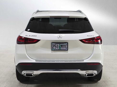 Certified 2023 Mercedes-Benz GLA 250 4MATIC image 4