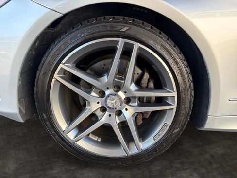 Used 2015 Mercedes-Benz E 400 4MATIC Coupe image 34